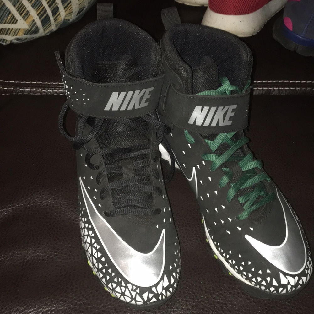 Nike youth football cleats